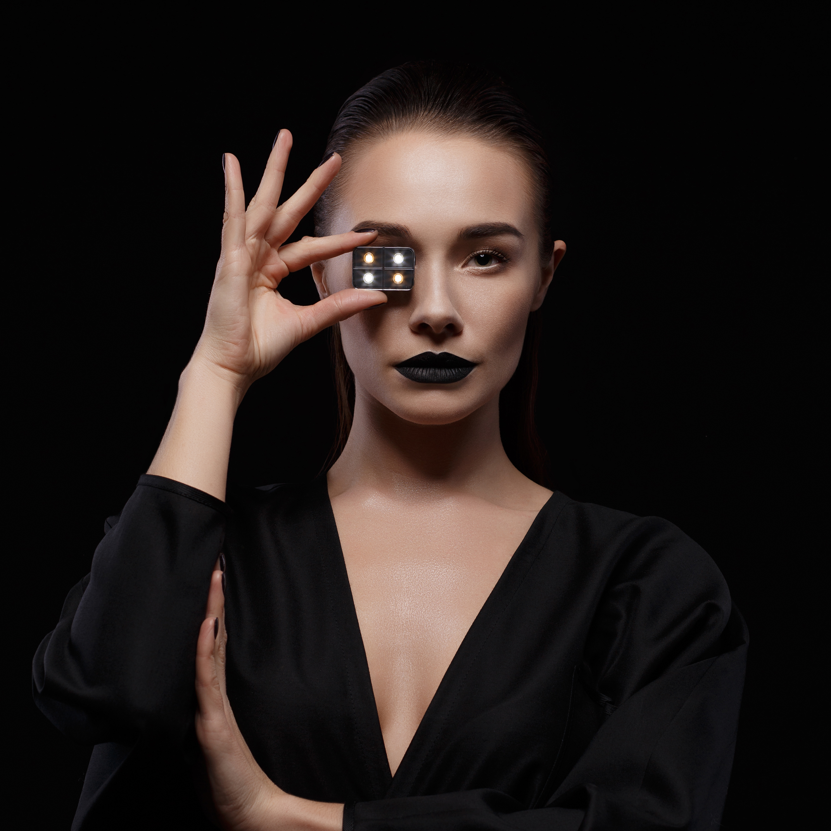 Intelligent mobile phone，flash lamp，IBLAZR 2，