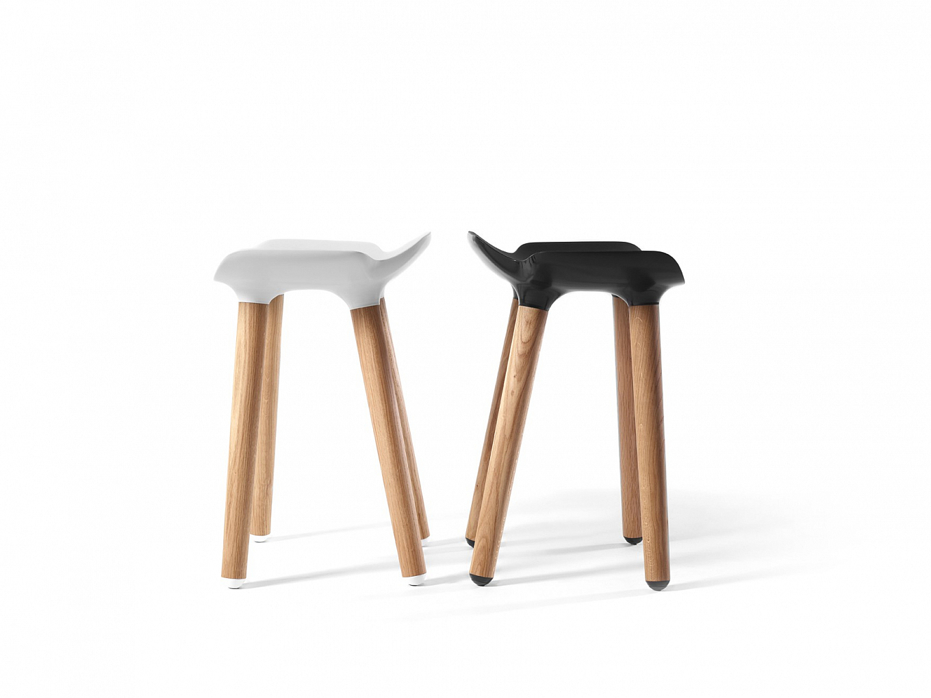 stool，polypropylene，Wooden leg，industrial design，product design，