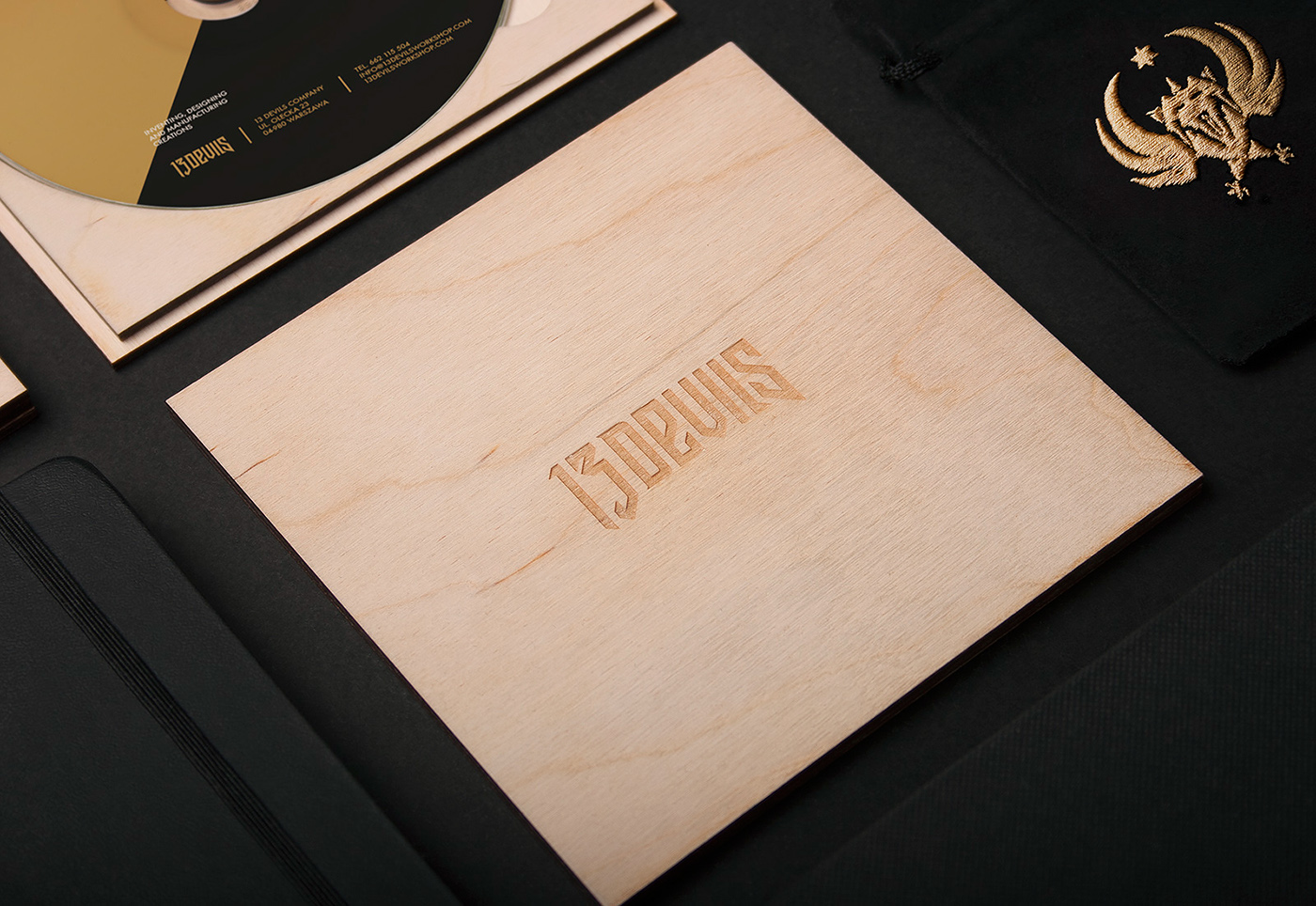 Foxtrot Studio，to work in an office，Stationery，black，brand，Design，13 Devils，