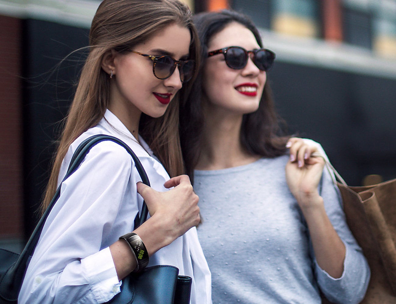 intelligence，Bracelet，motion，waterproof，Samsung，Gear Fit2 Pro，ios，android，