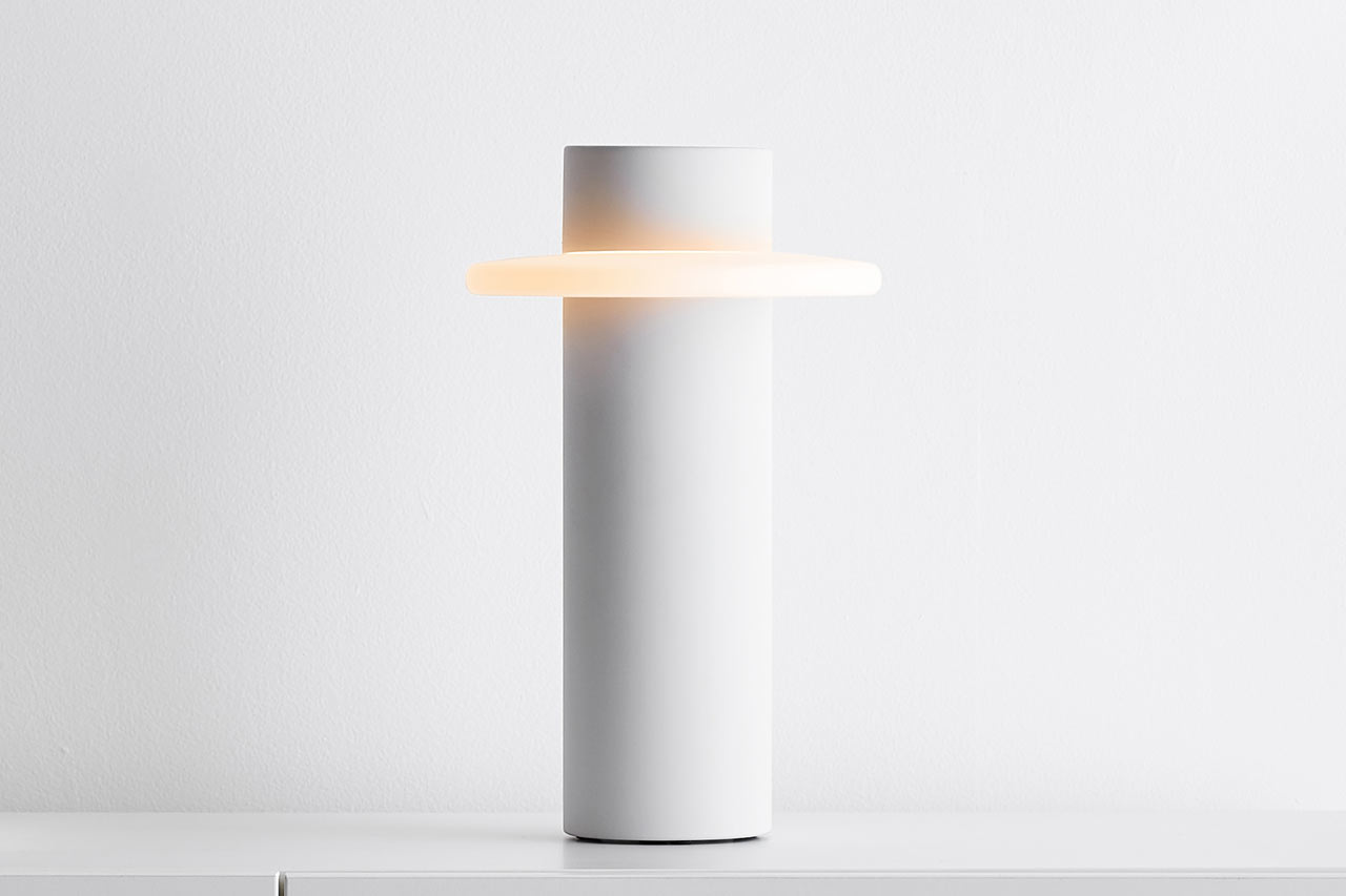 Sweet lamp，lighting，Desk lamp，originality，Retro，modern，