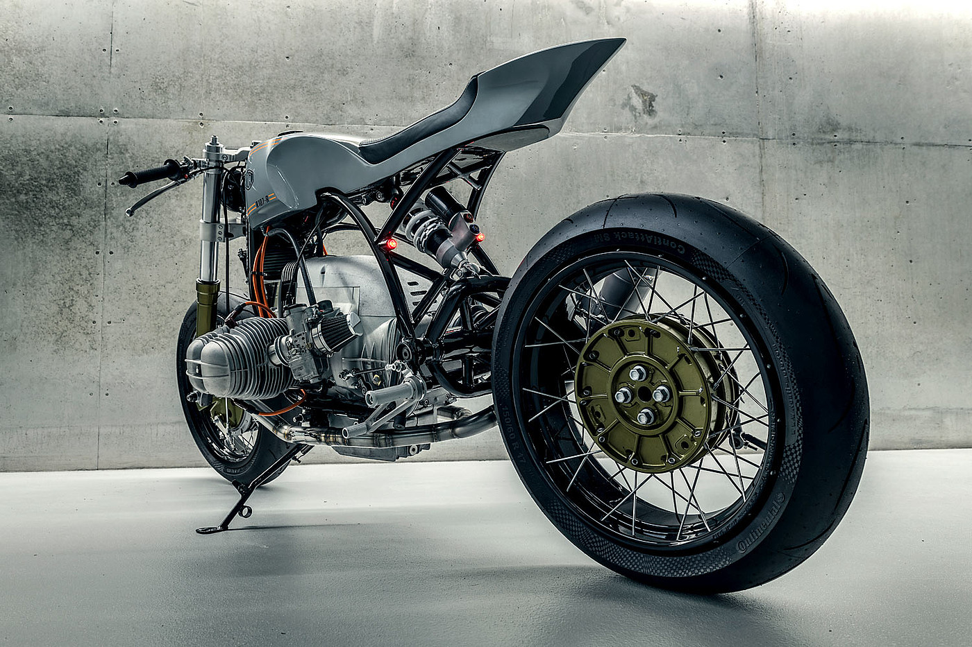 Marlon Slack，motorcycle，With a knife，racing，bmw，R80，