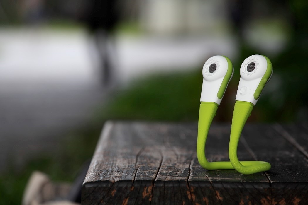 Bluetooth audio，speaker，Listen to the music，horn，headset，