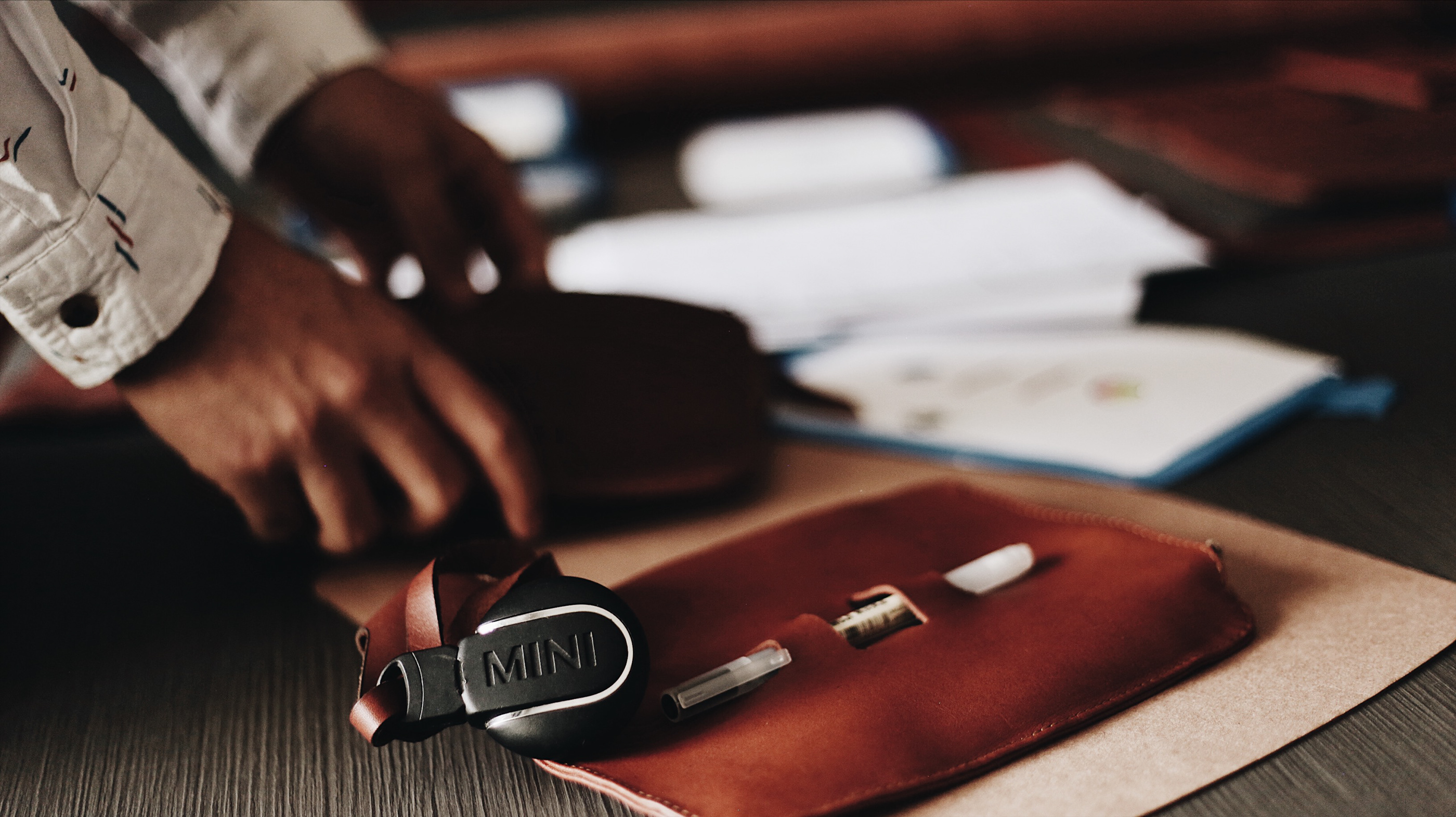 Mutuals，Briefcase design，mini，