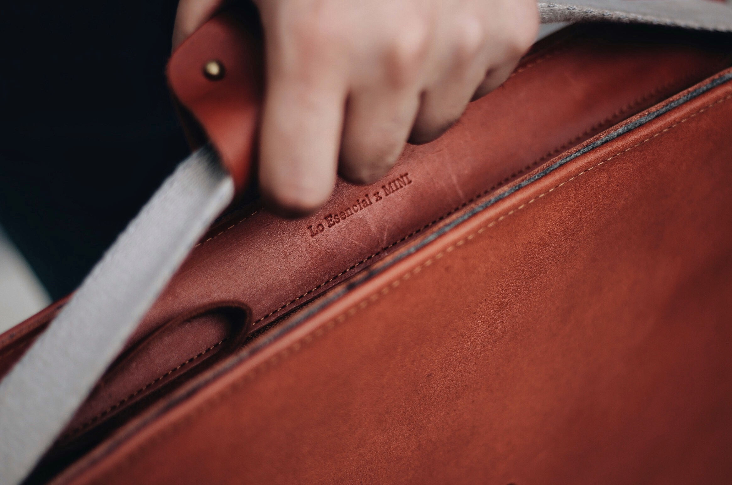 Mutuals，Briefcase design，mini，