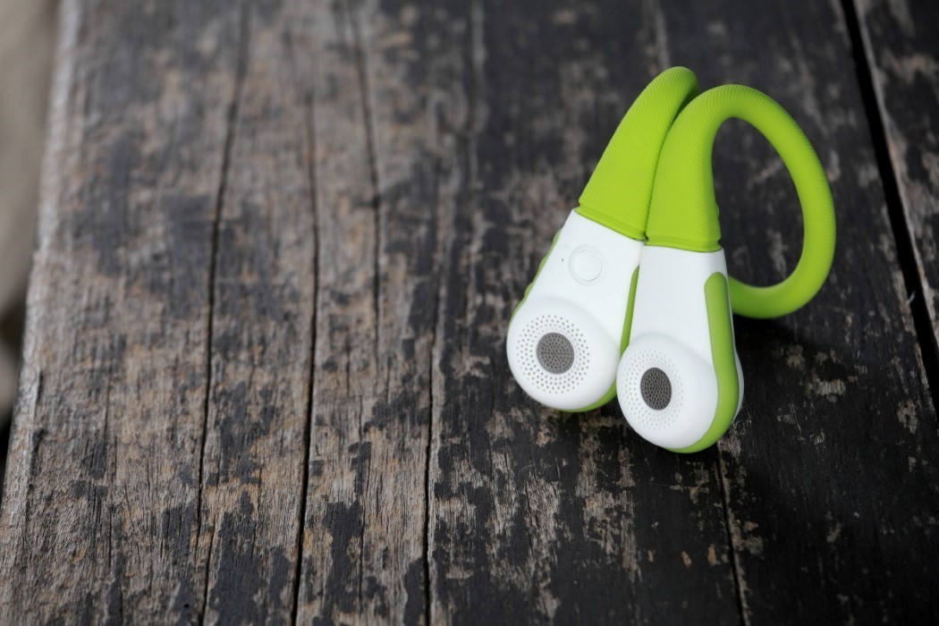 Bluetooth audio，speaker，Listen to the music，horn，headset，