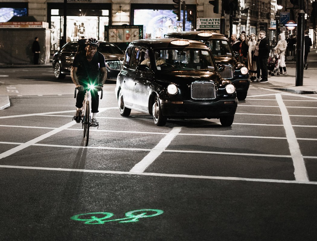 equipment，parts，security，Laserlight Core，Daniel Barnes，Bicycle lamp，