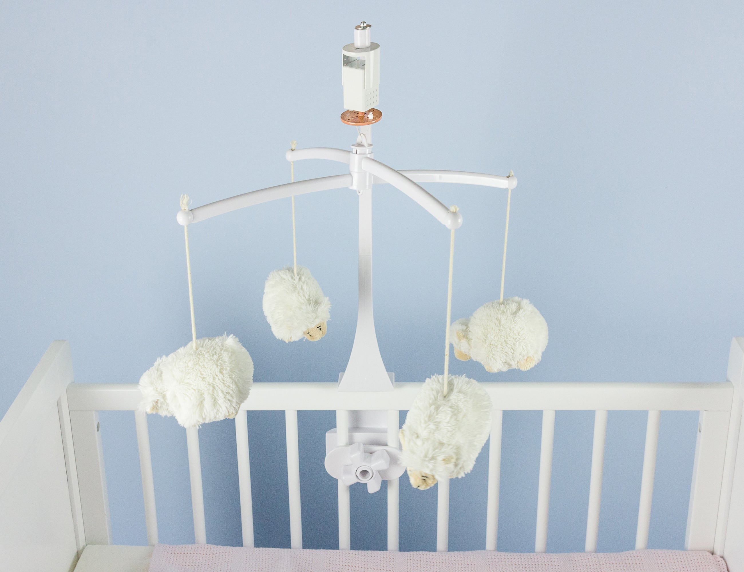 Playroom，Intelligent actuator，Intelligent device，