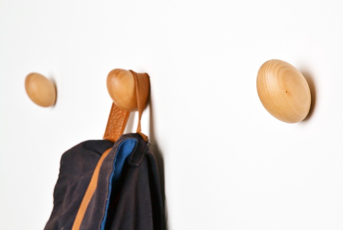 Interesting，entertainment，preserved egg，coat hanger，