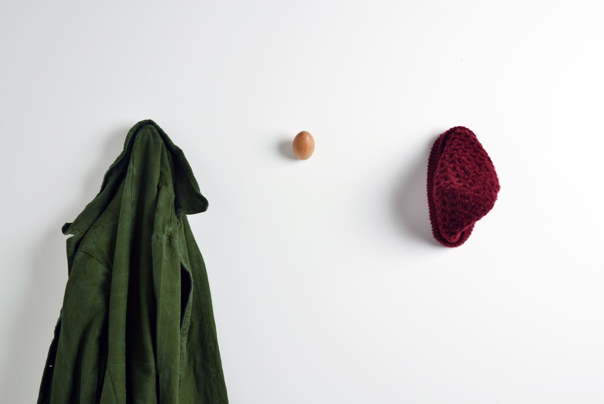 Interesting，entertainment，preserved egg，coat hanger，