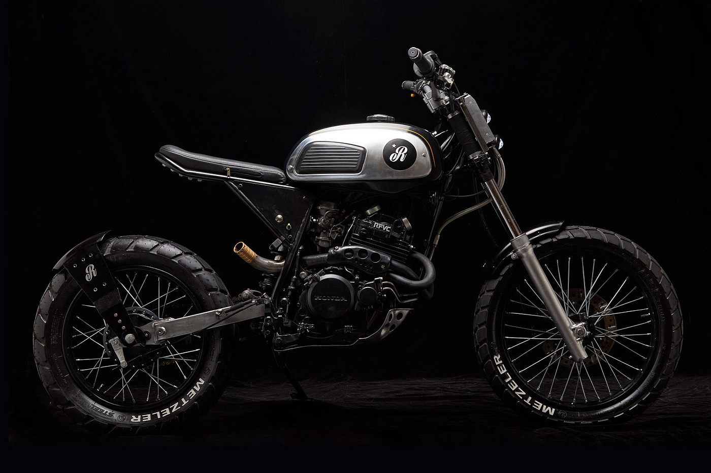 Old Power，NX350 Sahara，Honda，black，motorcycle，