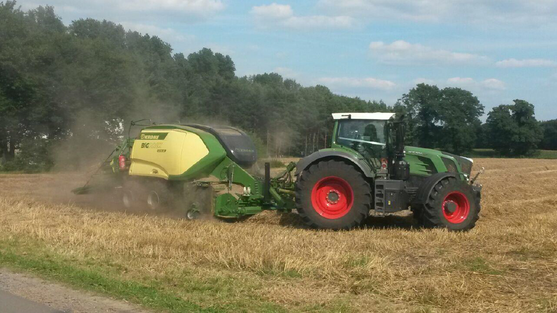 Agricultural machinery，industrial design，Experience design，Agriculture，TEAMS Design，KRONE，