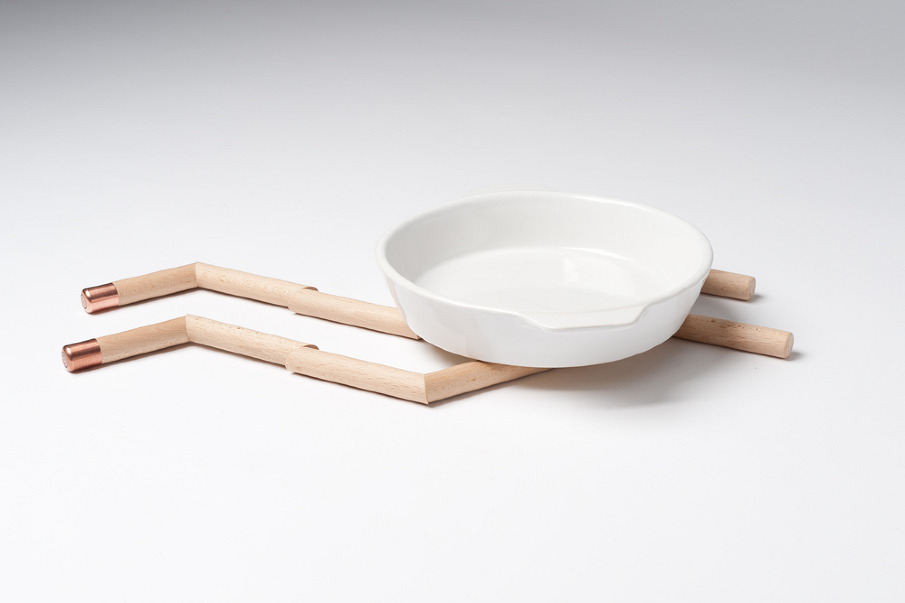 bowl pad，tripod，kitchen，