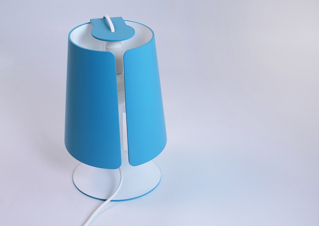 Desk lamp，Minimalist design ，originality，