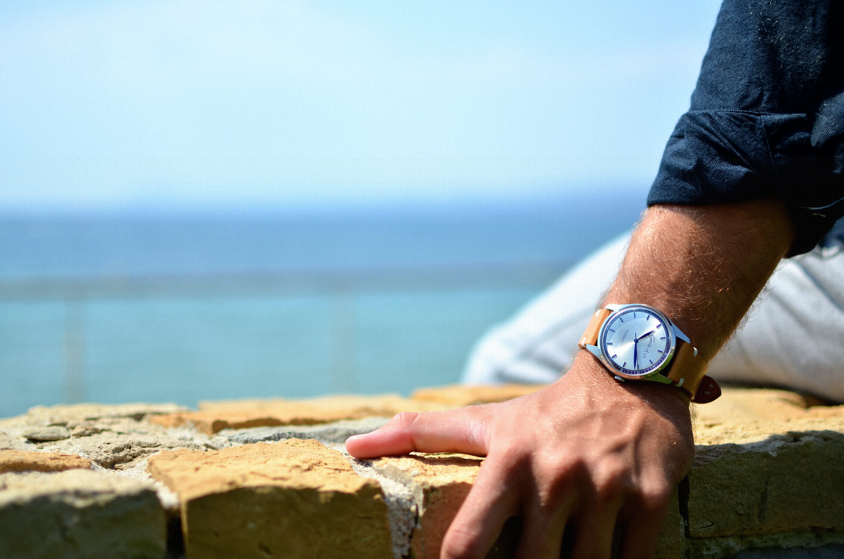 Gaia company，manuscript，clock dial，Wrist watch，