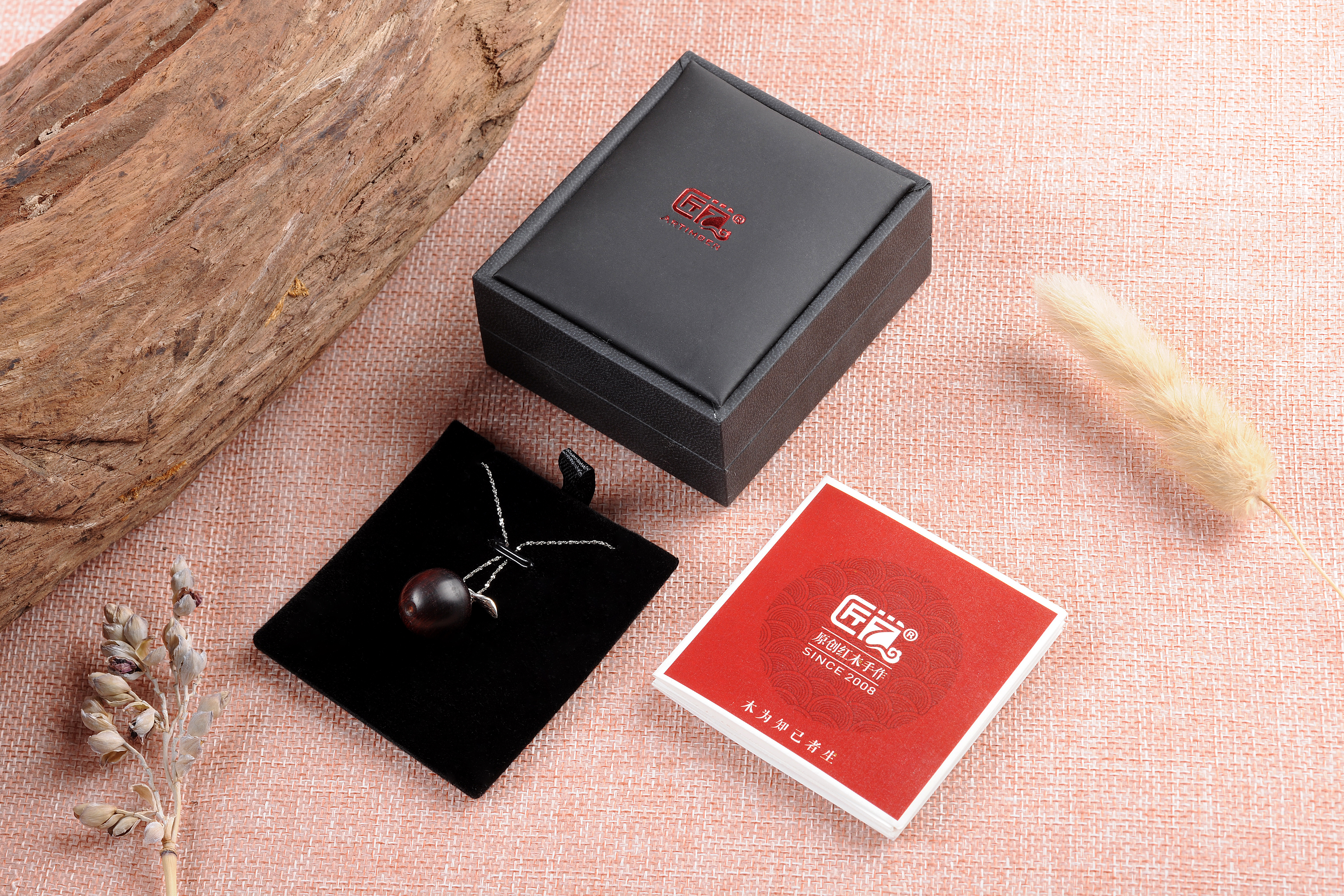 Silver ornaments，Mahogany，Craftsman，Pendant，original，Cultural creation，National style，New Chinese style，