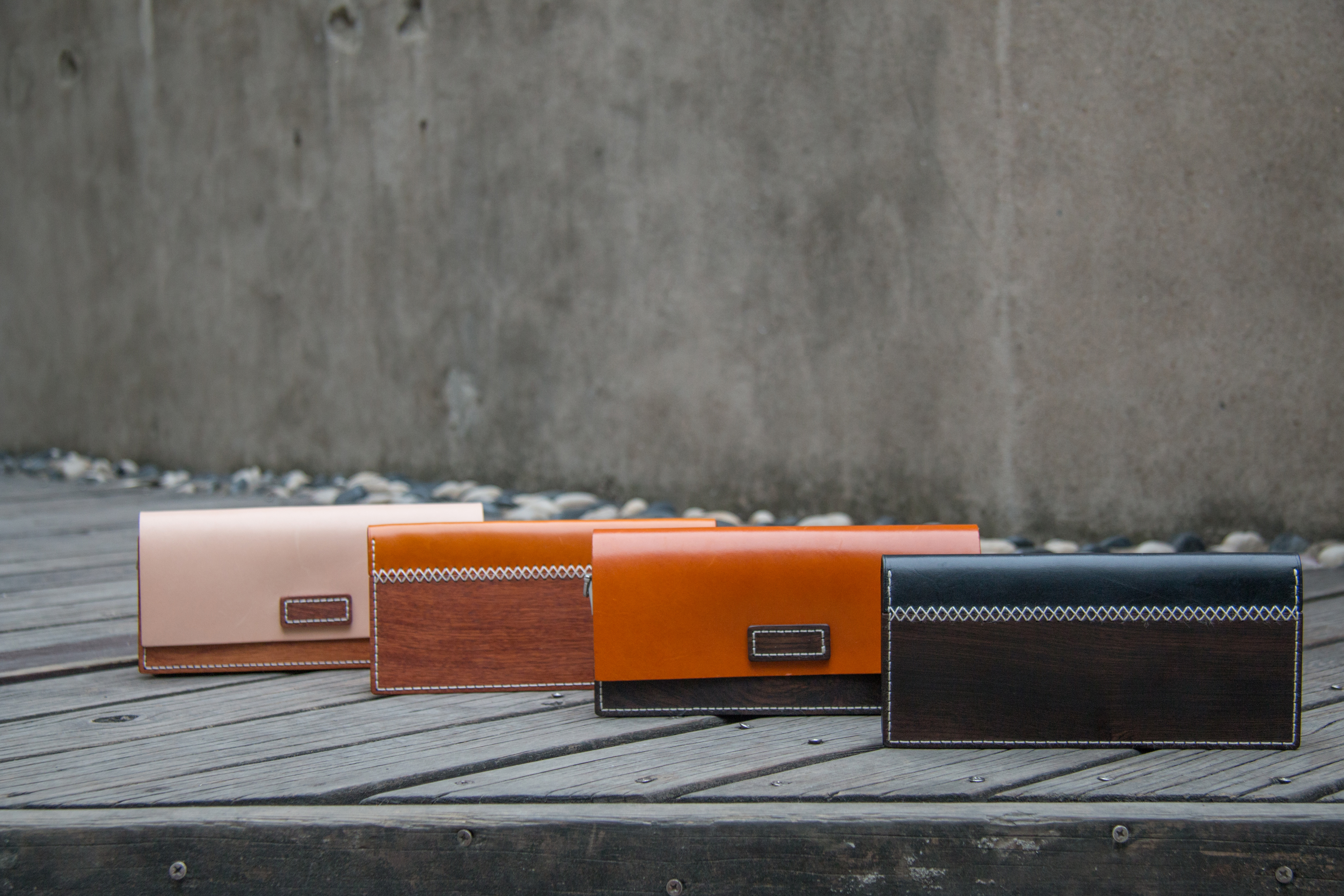 Mahogany，a leather bag，manual，Craftsman，Cultural creation，original，National style，New Chinese style，