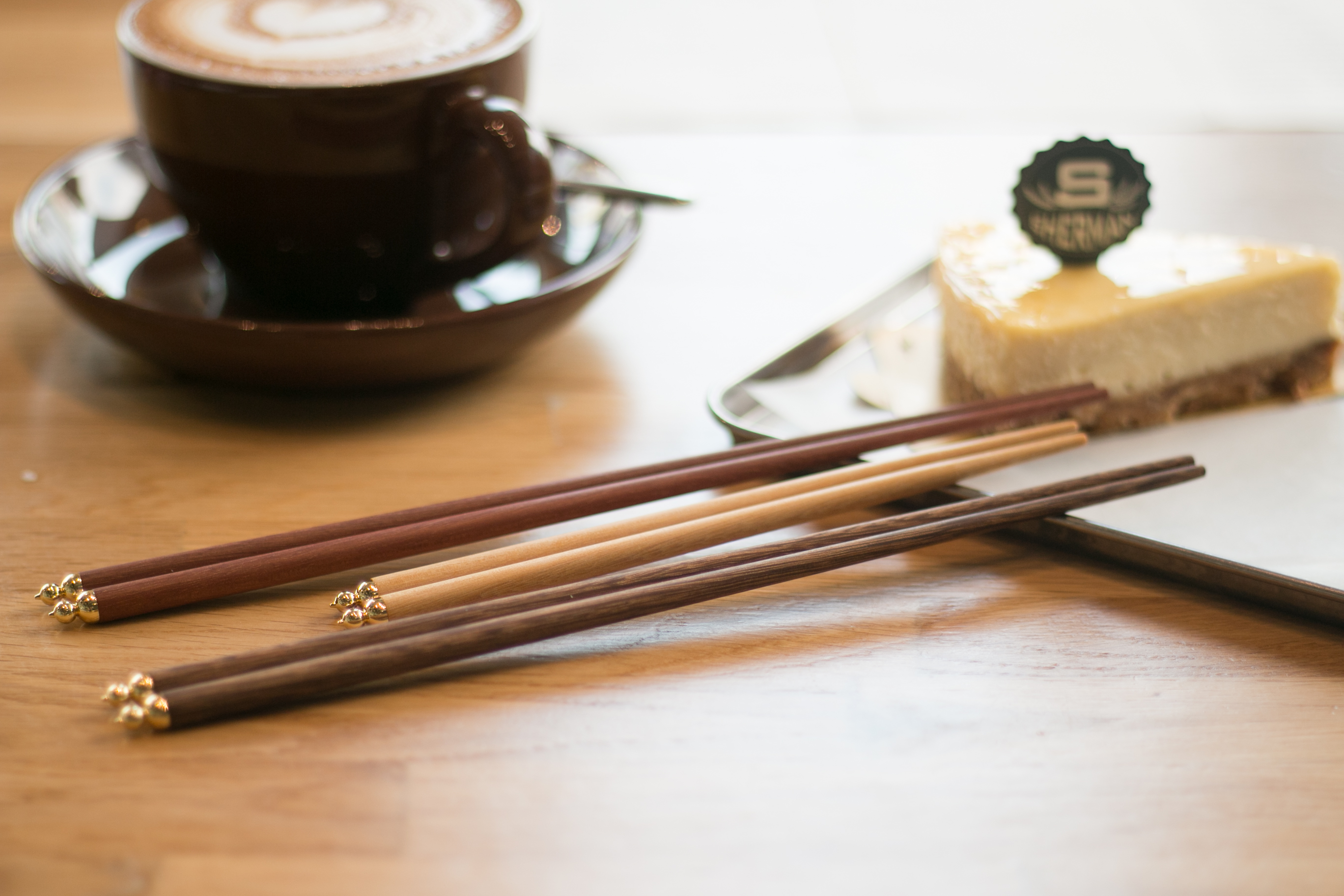 Mahogany，chopsticks，brass，