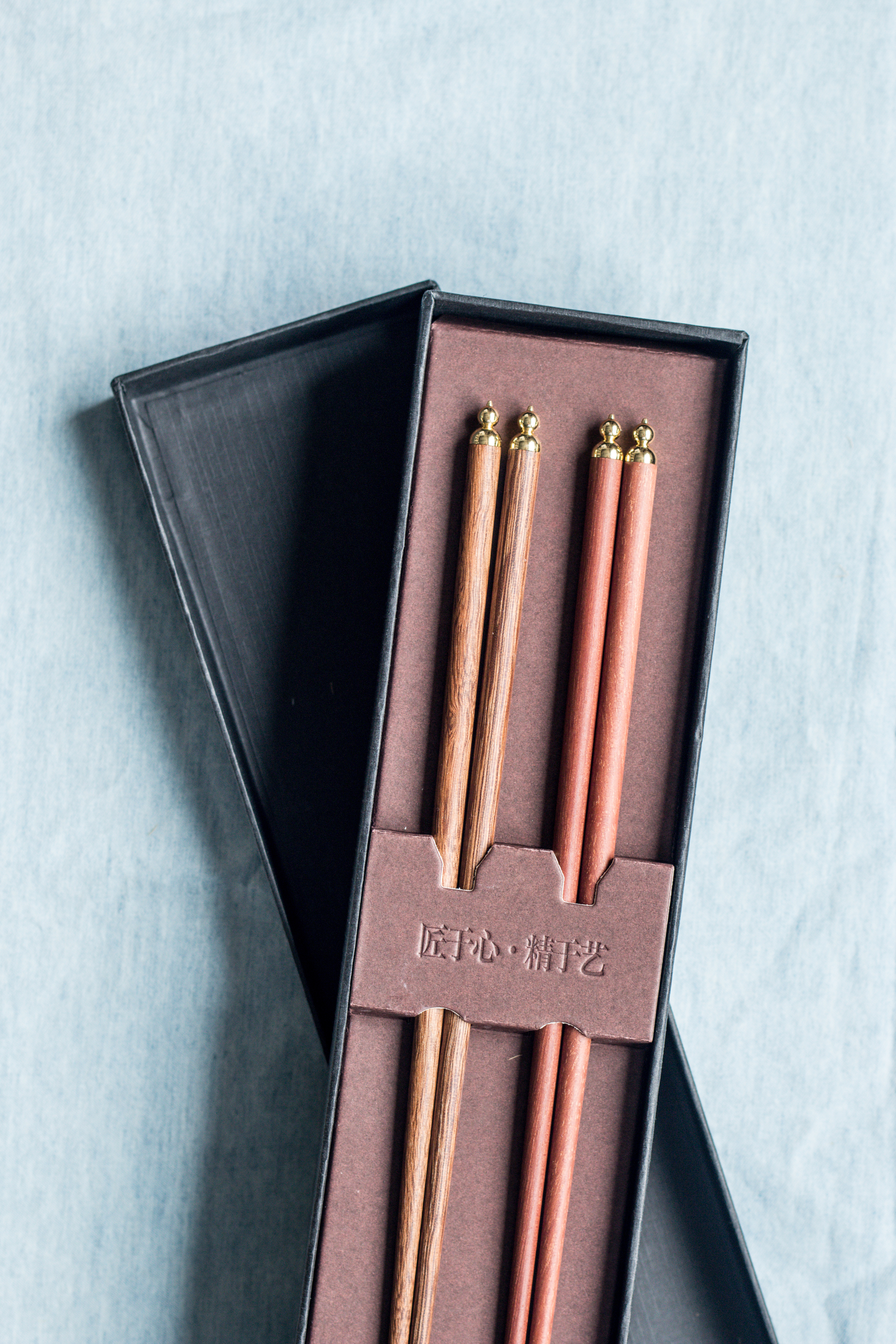 Mahogany，chopsticks，brass，