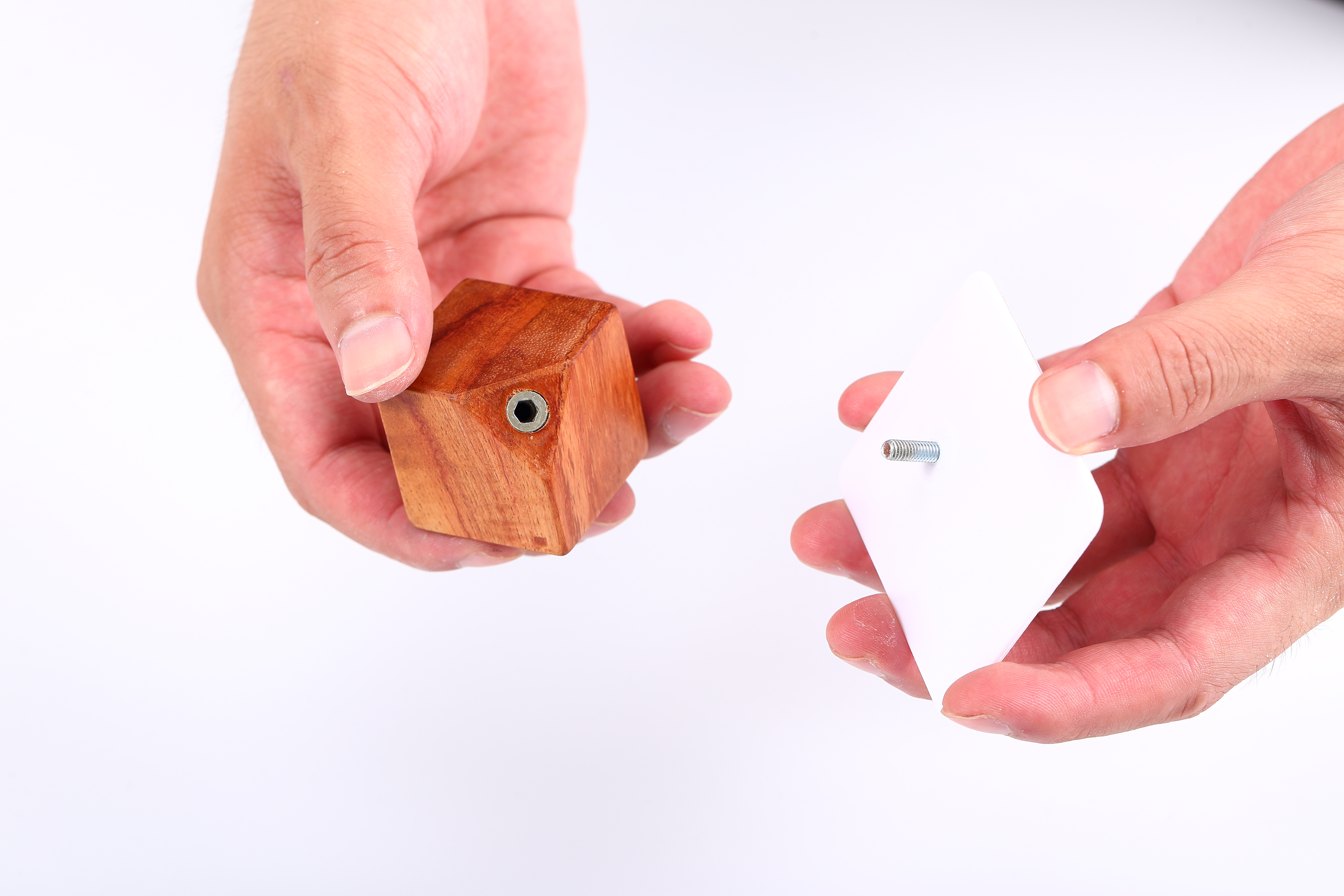 Minimalist，a hook，Mahogany，Craftsman，Cultural creation，