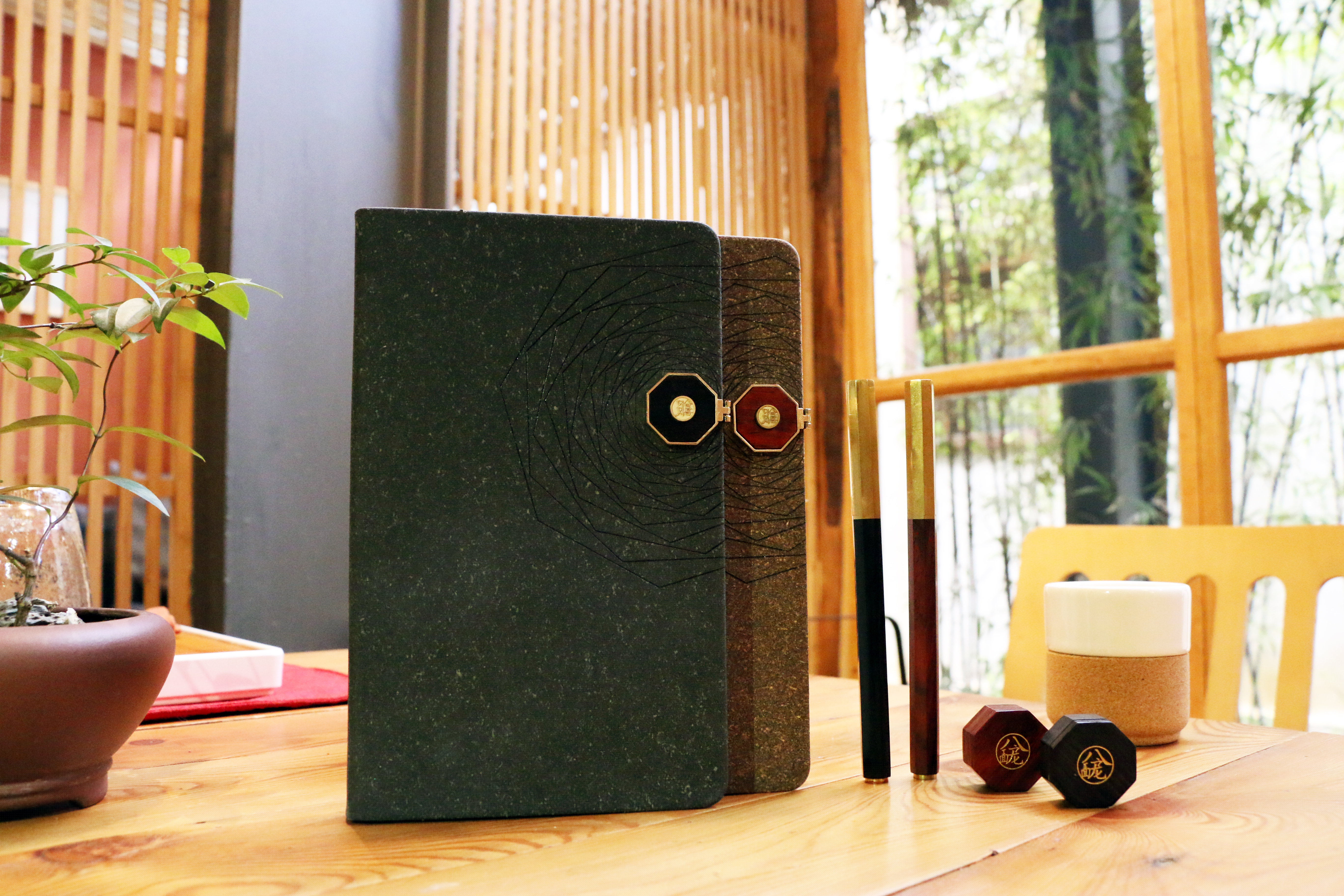 Hand account，seal，Regenerated skin，Mahogany，Craftsman，Cultural creation，original，New Chinese style，