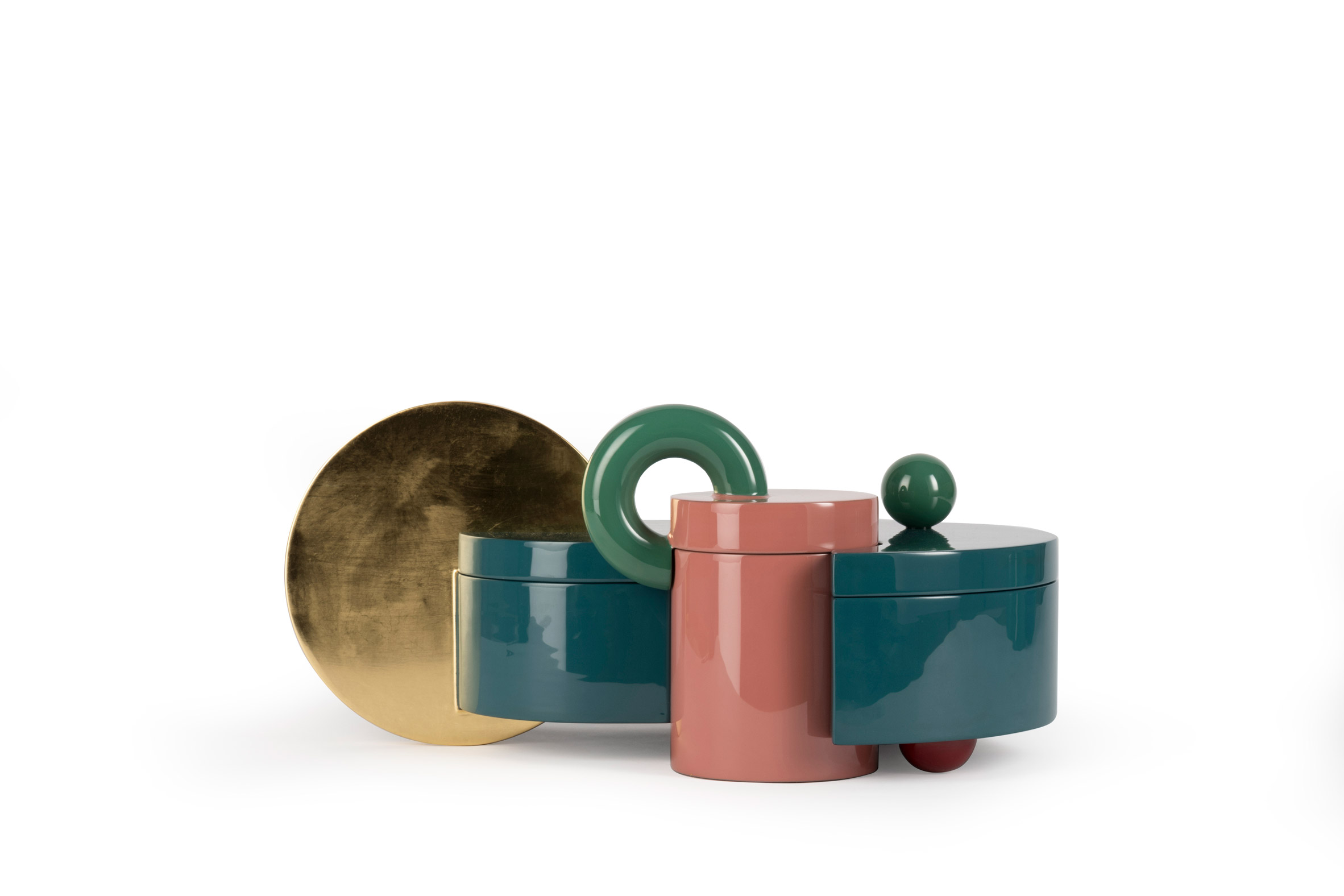 paint，container，decorate，Installation art，Box，