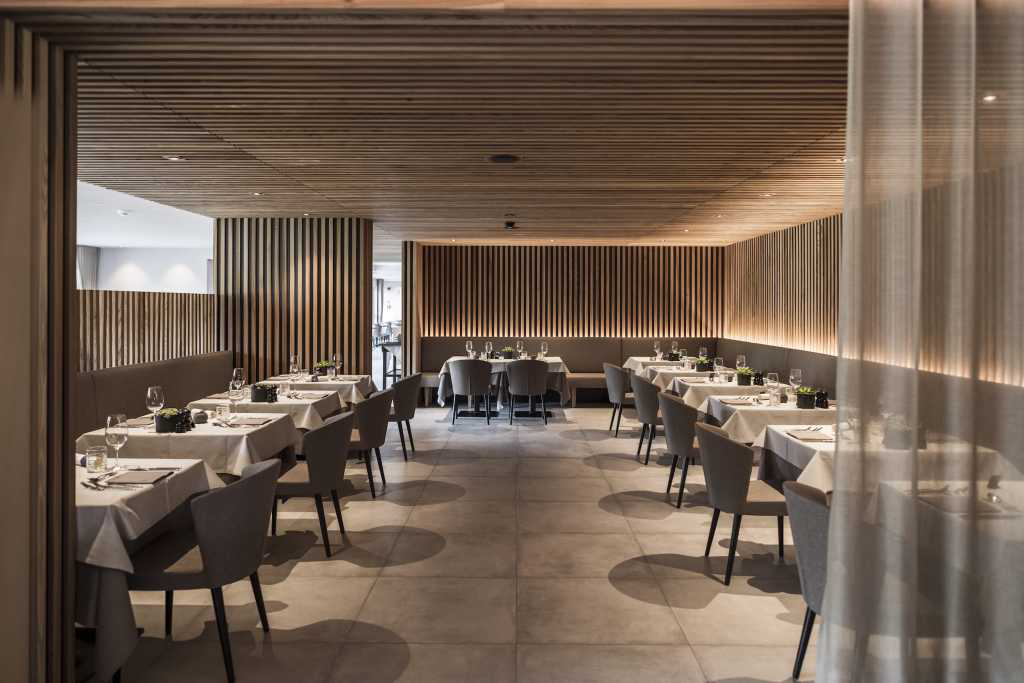 garden，land of idyllic beauty，Hotel Design，entertainment，Health recuperation，natural，Benzhen，real，mountain range，hotel，heaven，Recuperate，modern stylish，atmosphere，