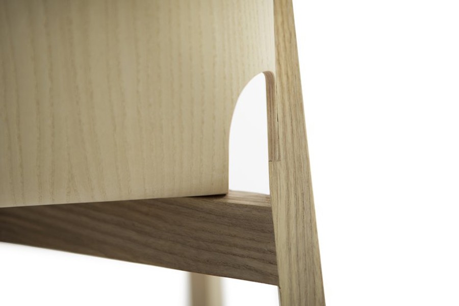 sketch，Red orange，white，Plywood，chair，Pelt，