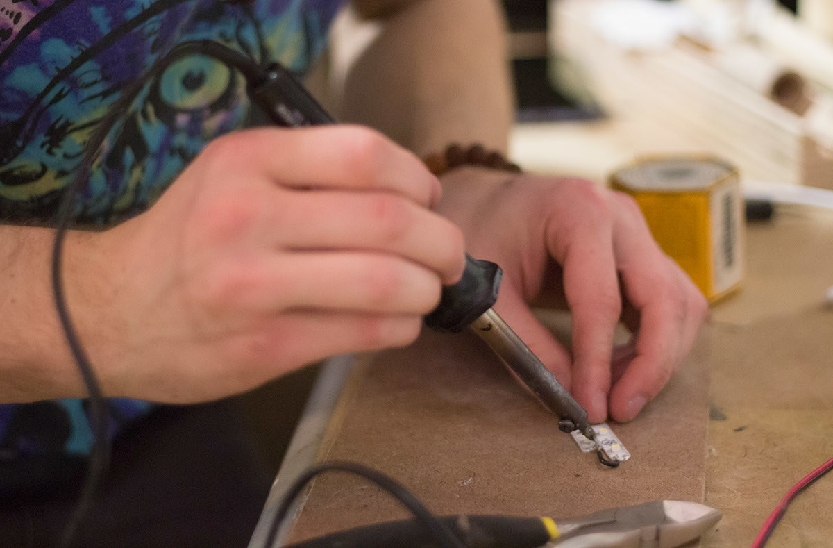 wood，Metal，Simplicity，fashion，