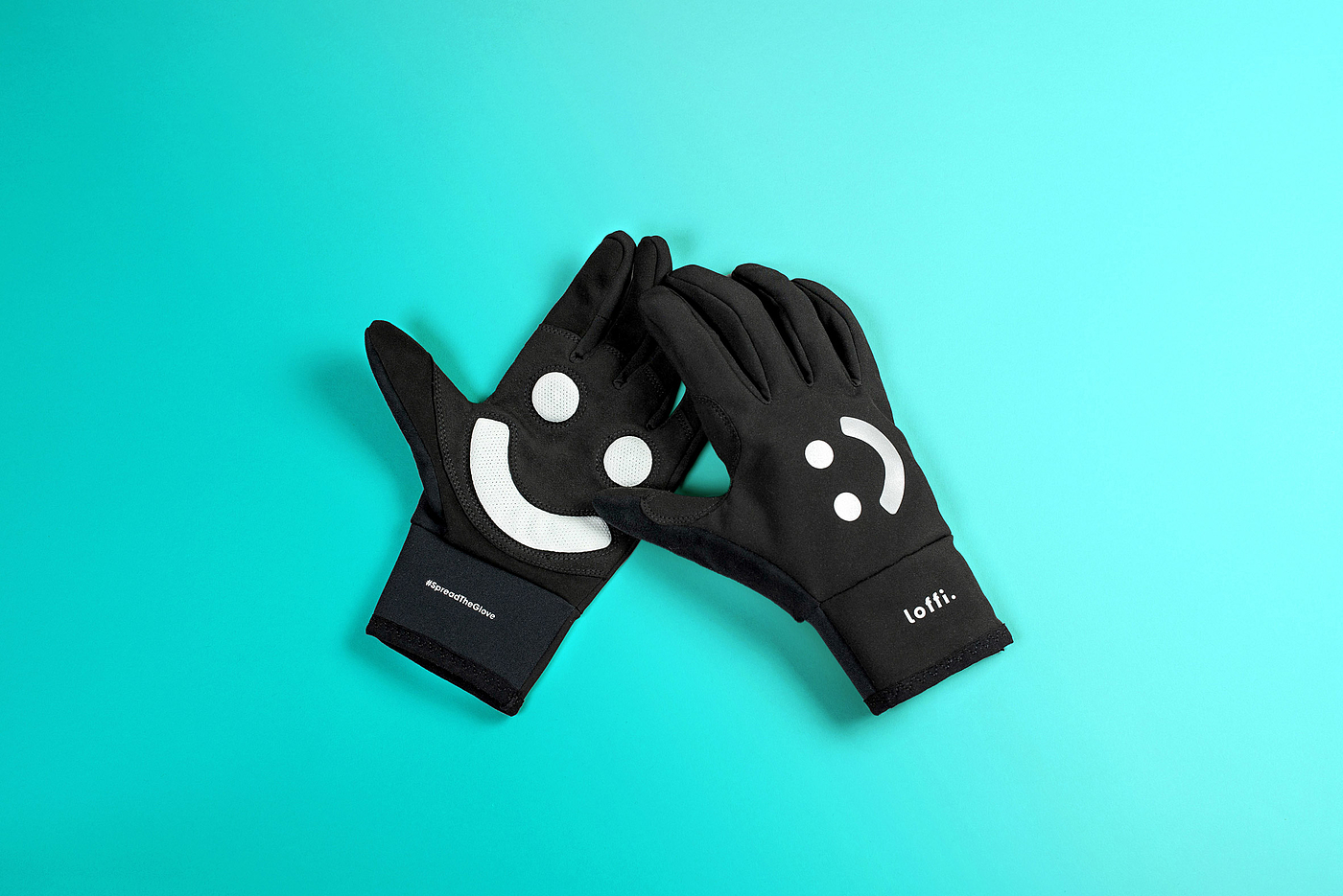 glove，smiling face，offi，