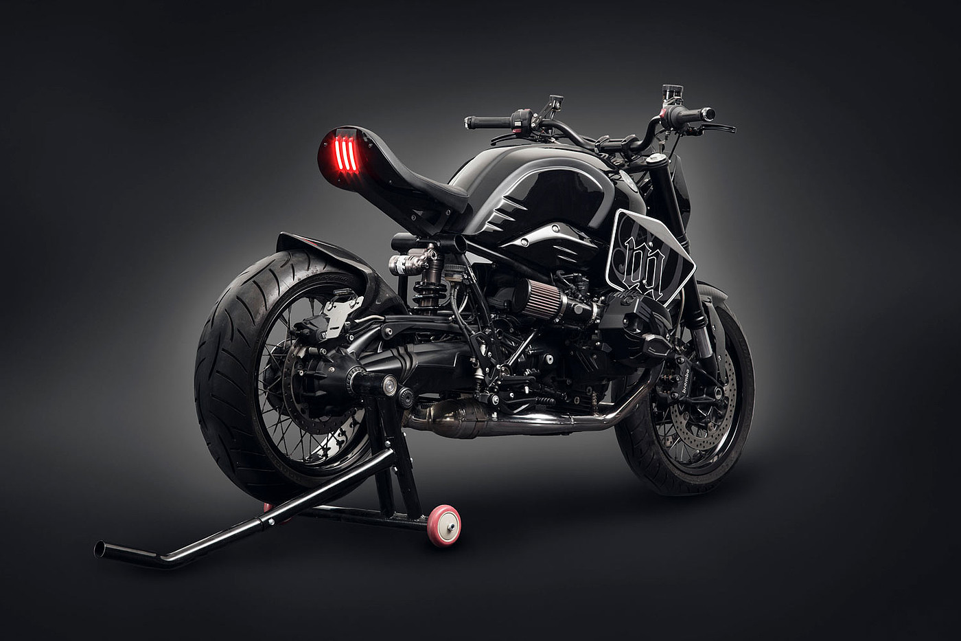 摩托车，交通工具，Dark Fighter，BMW R nineT，