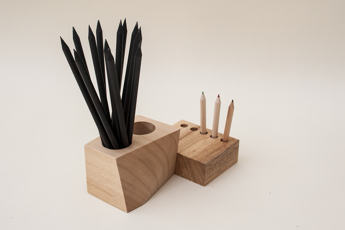wooden ，Pencil holder，CUB，Stationery，to work in an office，Octavi Serra，AYOUS，