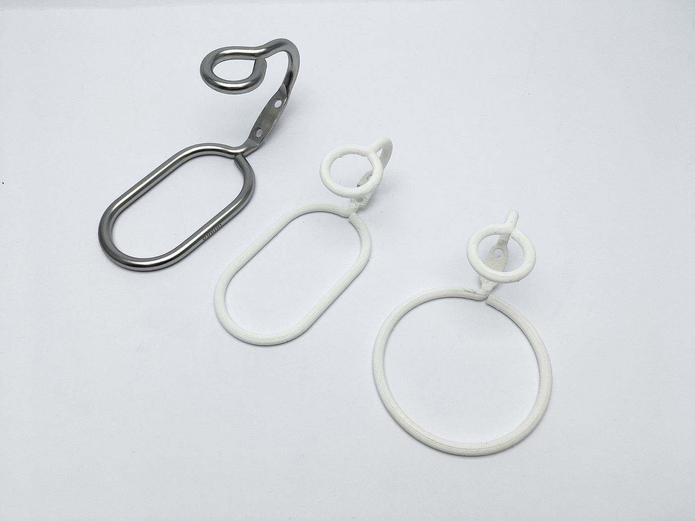 a hook，design，manuscript，