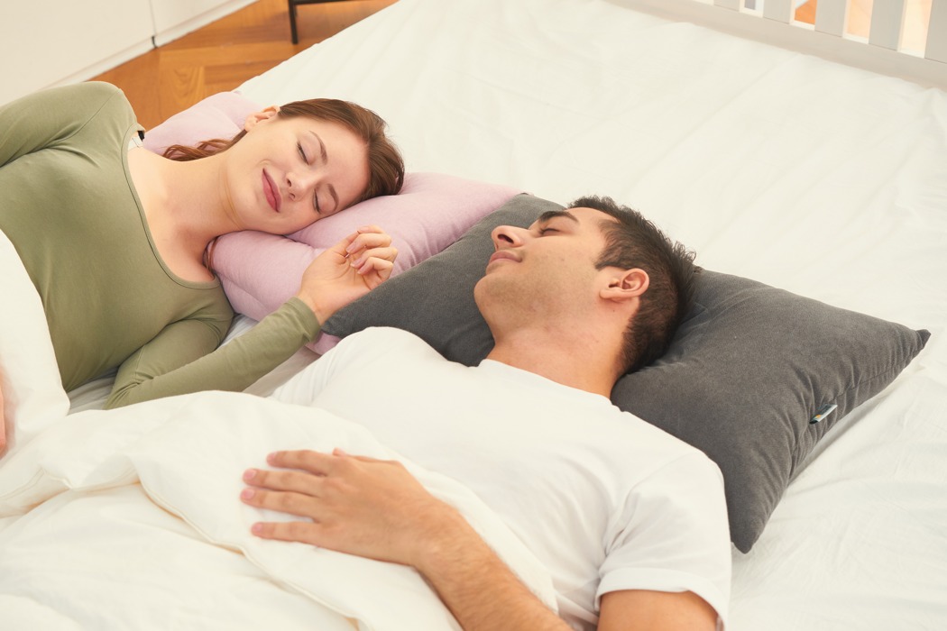 Pink，blue，Staple polyester，Silicone coated polyester fiber，pillow，4 in 1 multi-st，Sang Hyuk Lee，Home Furnishing，washing，