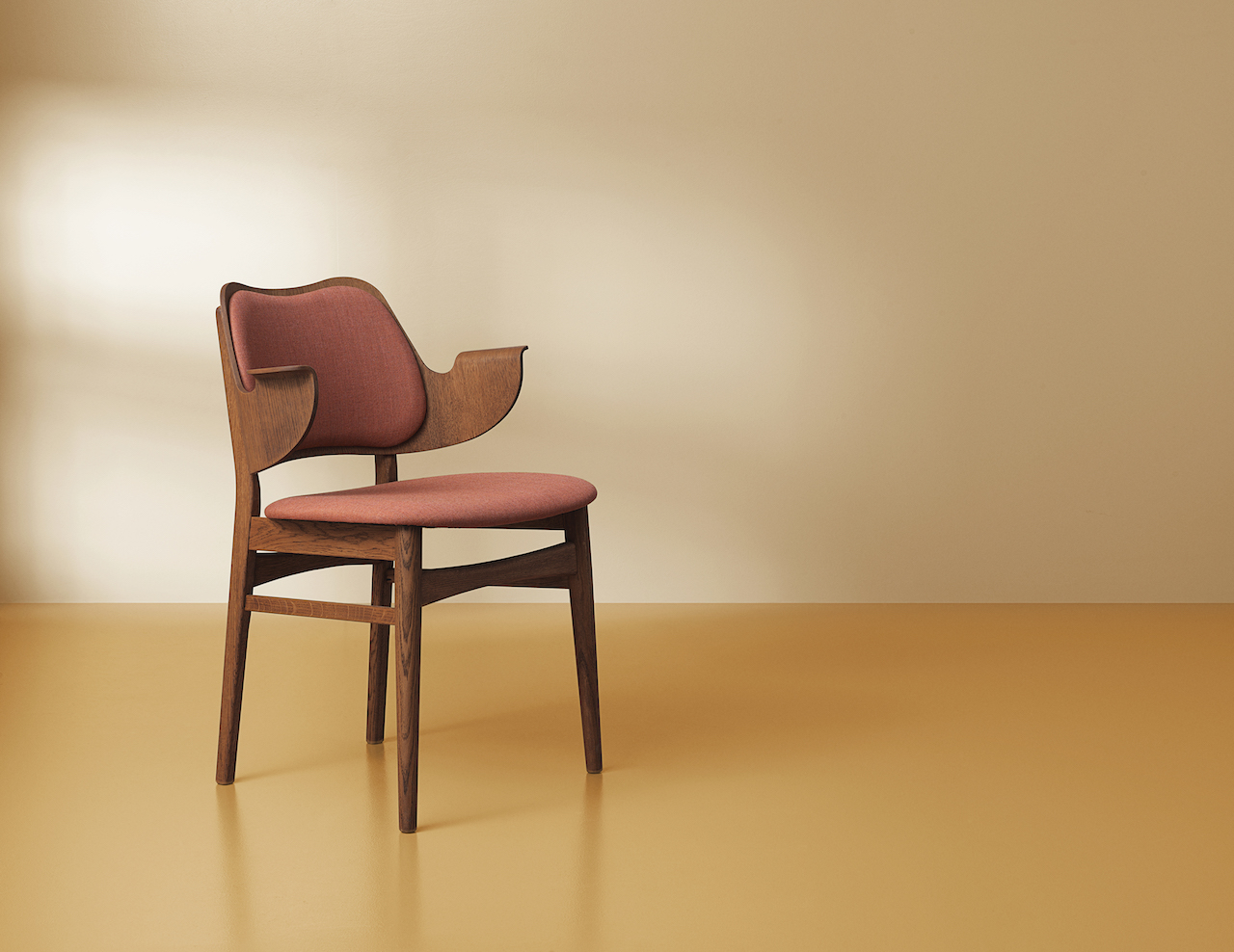 comfortable，relax，warm，Armchair，Relaunches Hans，chair，