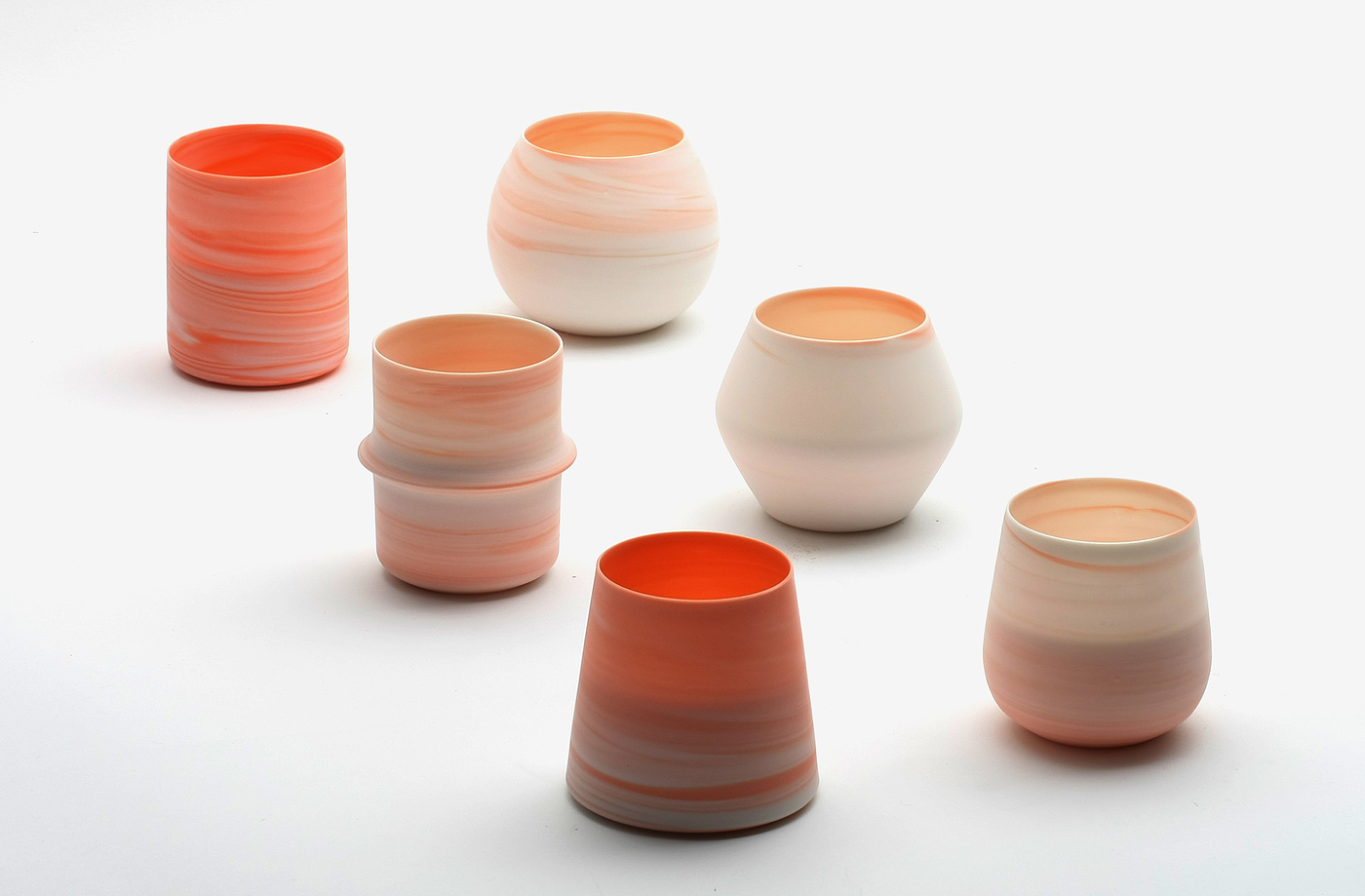 ceramics，Gradual change，texture，Home Furnishing，product，Ornaments，manual，