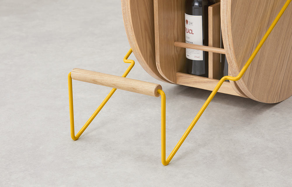 furniture，woodiness，wheelbarrow，industrial design，