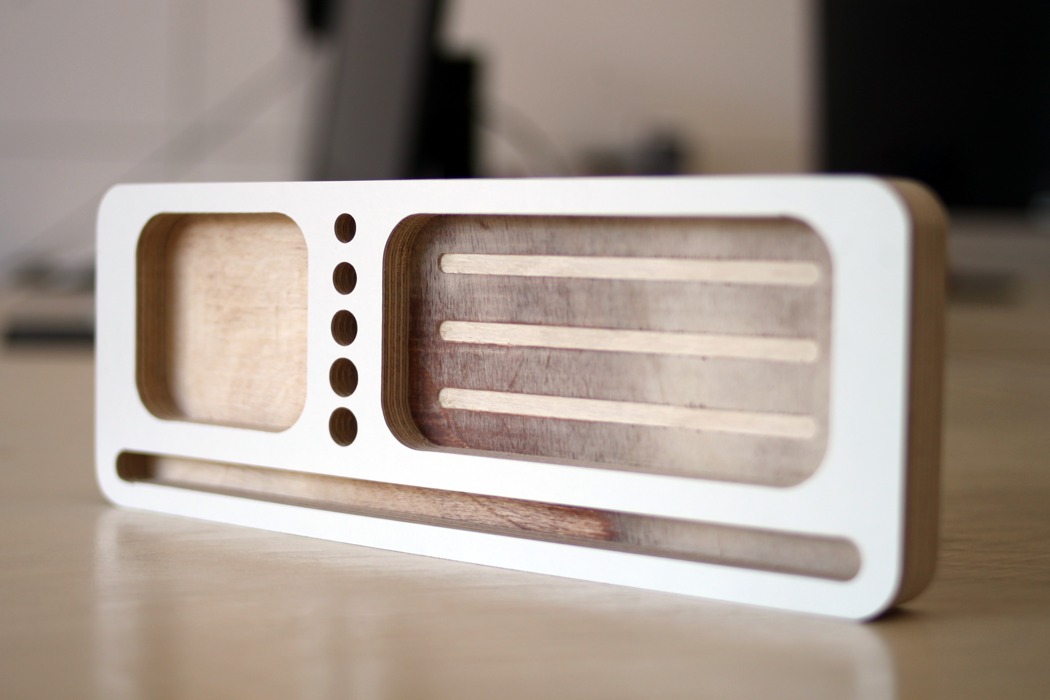 key，Mobile phone holder，environment protection，Turn waste into treasure，NEW NEW，