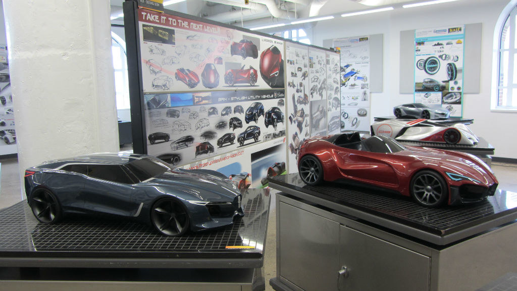 Automobile design，conceptual design，Hand drawn car，