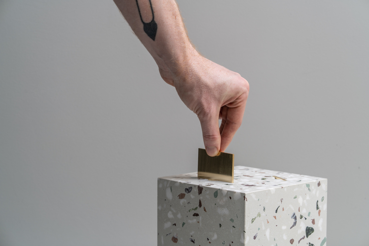 Decoration design，product design，Business card holder，Elle decoration，