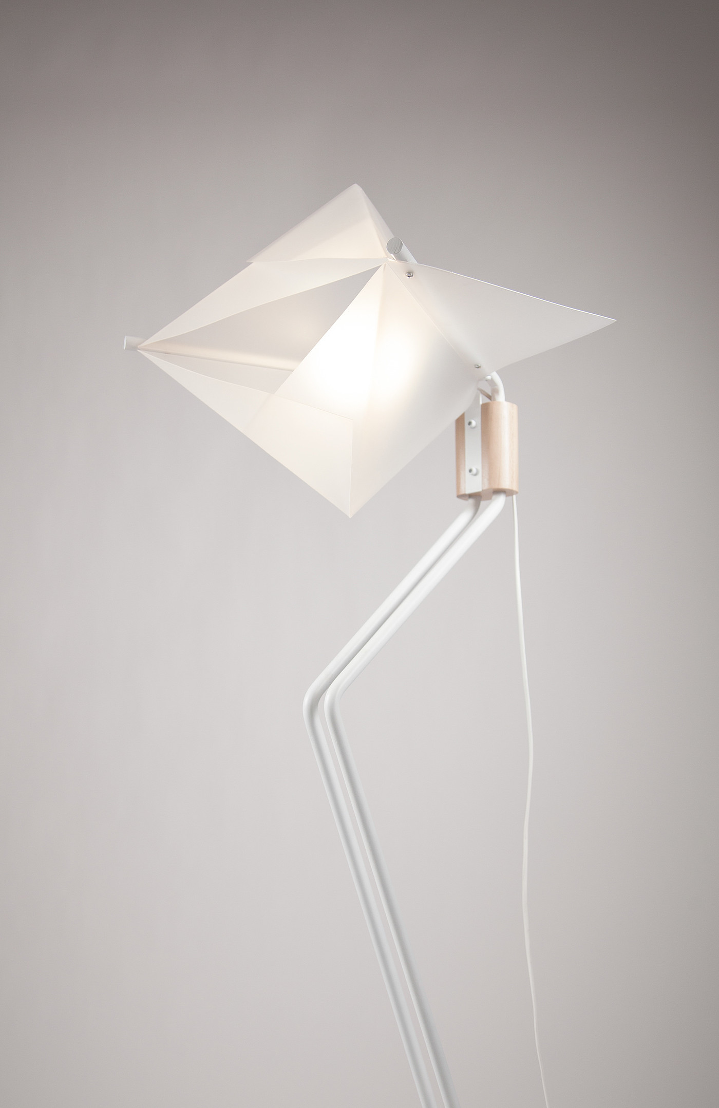Light regulation，product design，Origami lamp，