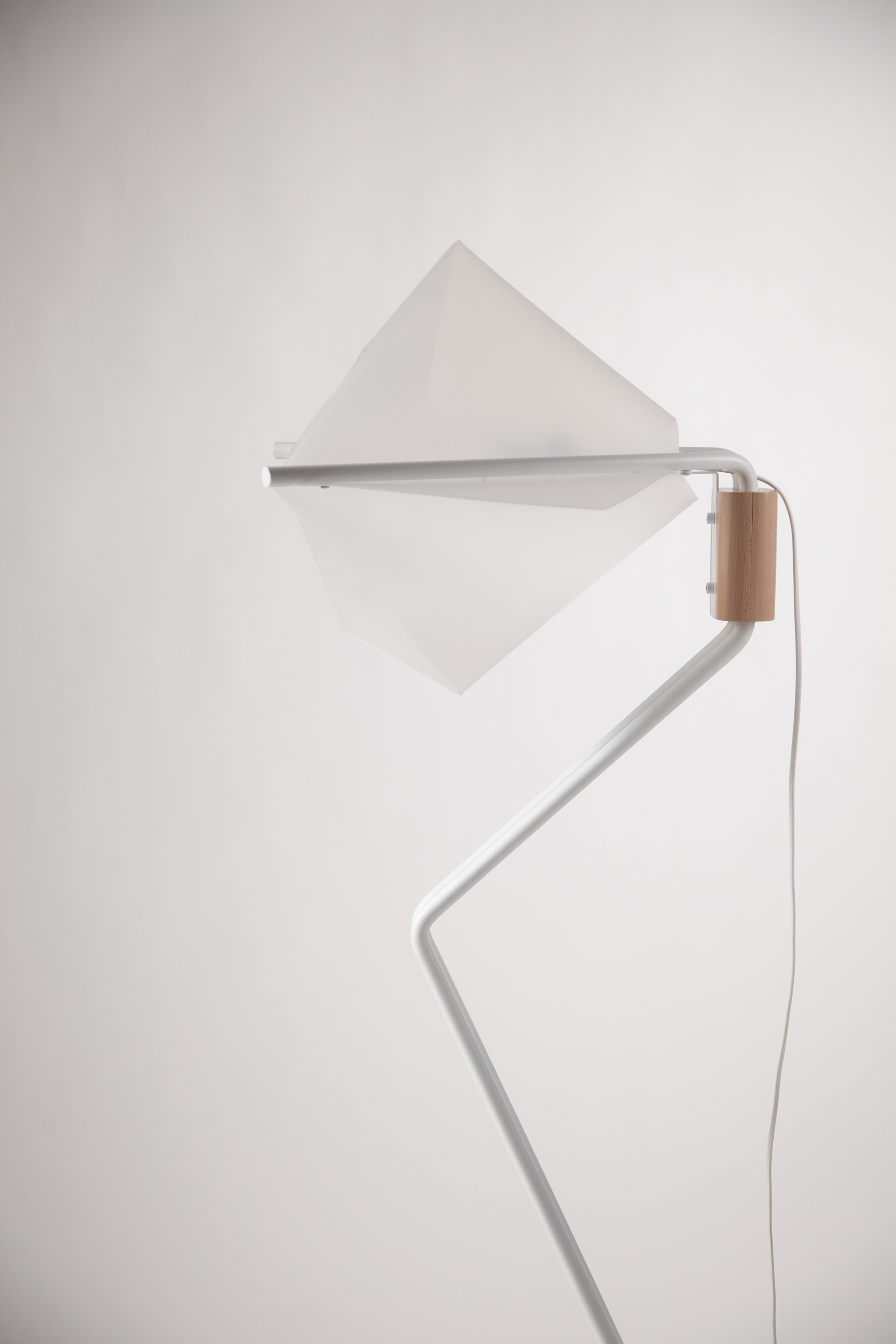 Light regulation，product design，Origami lamp，