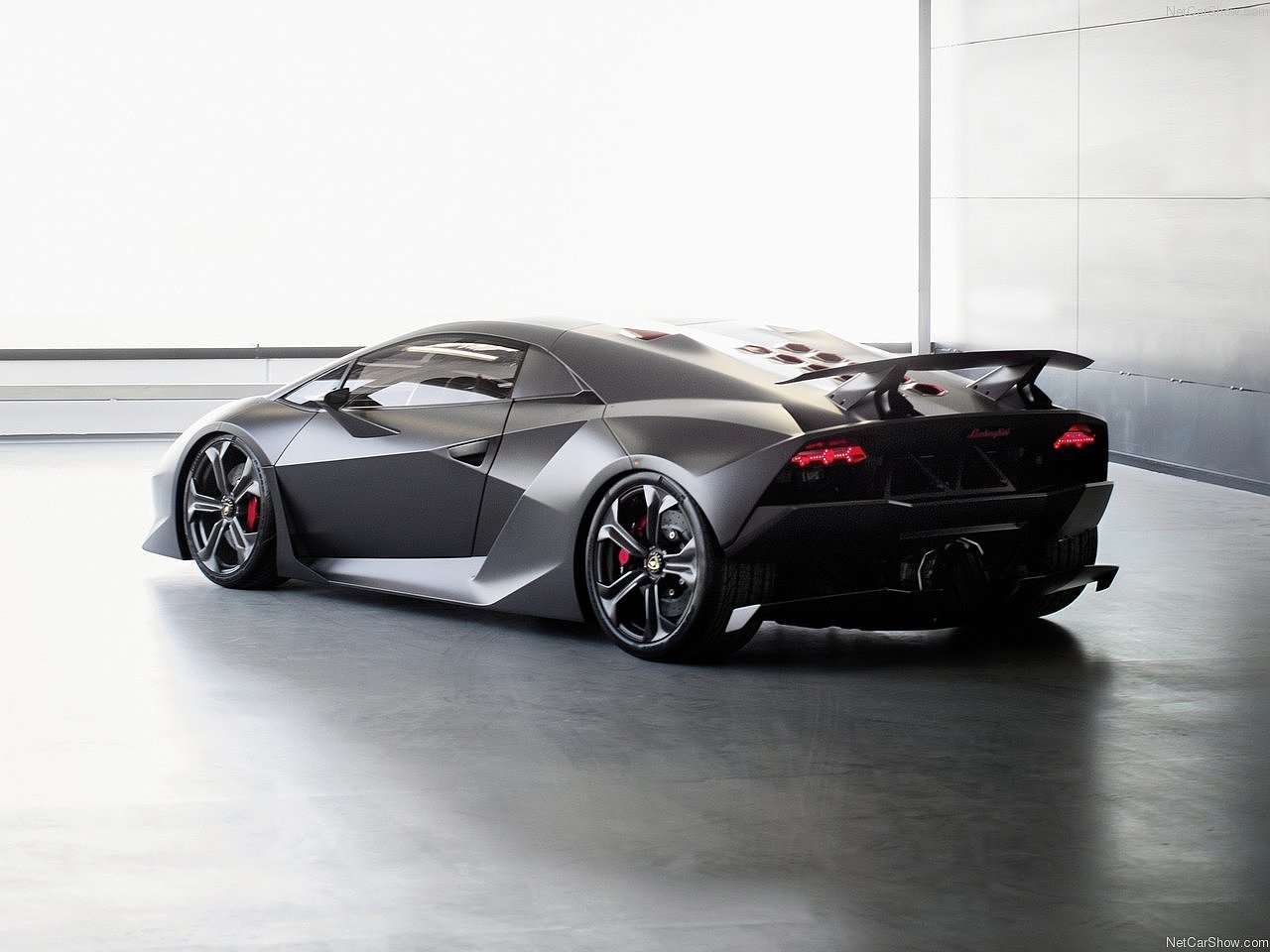 Lamborghini，Sports car，vehicle，Interior design，concept，