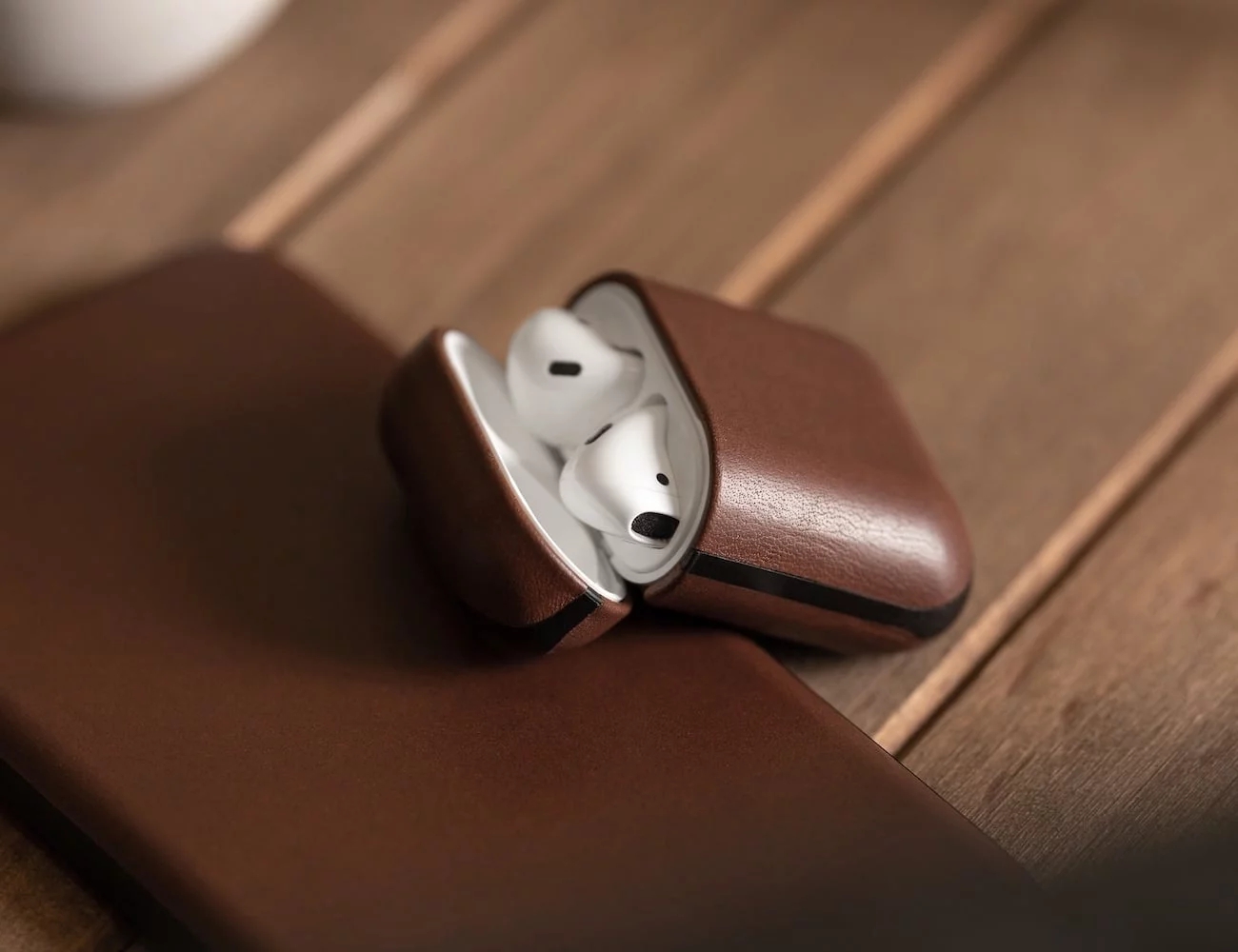 Digital accessories，Earphone storage box，airpods，nomad，