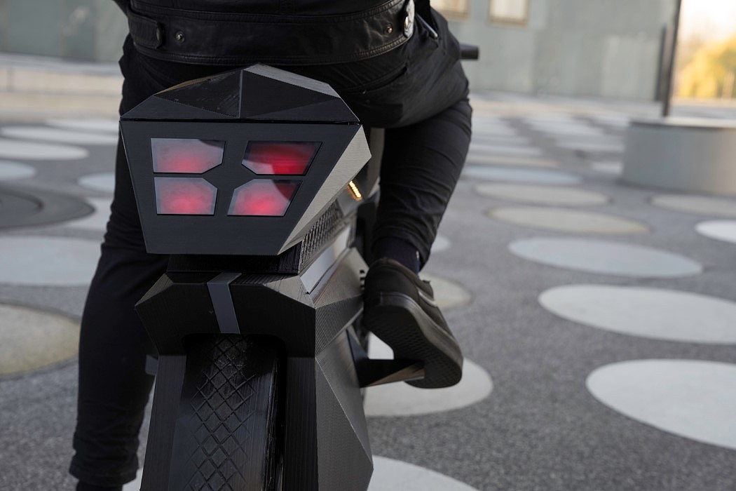traffic，BigRepNera，3D printing，motorcycle，World's first car，black，