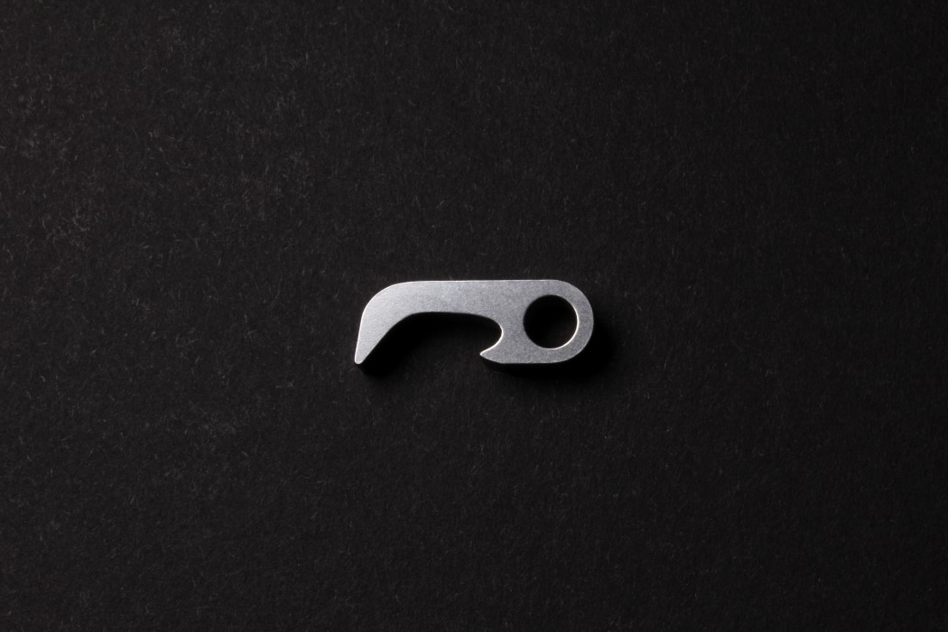 industrial design，Mini，Multifunctional tools，Claw，Bottle opener，