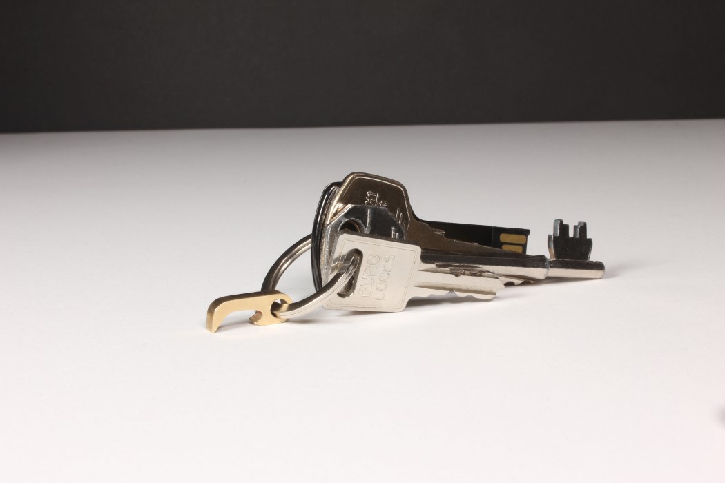 industrial design，Mini，Multifunctional tools，Claw，Bottle opener，