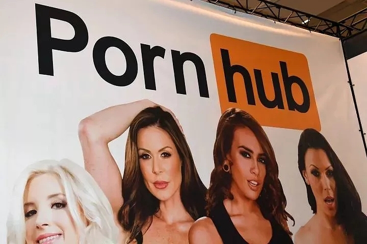 pornhub，jointly，Sweater，poker，Mug，