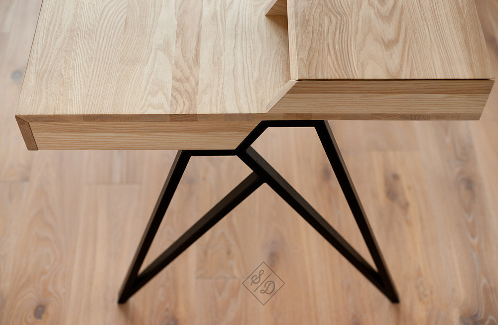 Formal crosscutting，Stark block displacement，Hexagonal form，Simplicity，