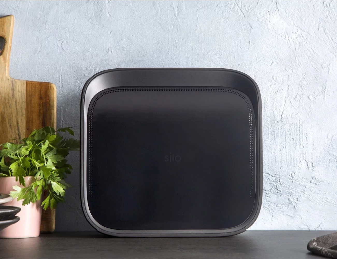 interactive，Store food，vacuum，SILO，Alexa，